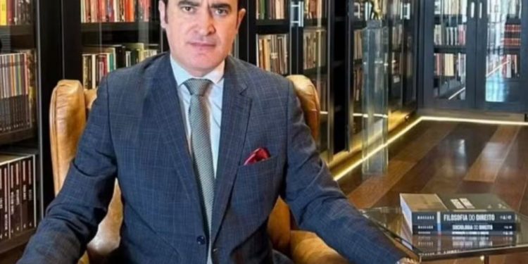 MP denuncia ex-professor da USP por assédio sexual, estupro e importunação contra ex-alunos